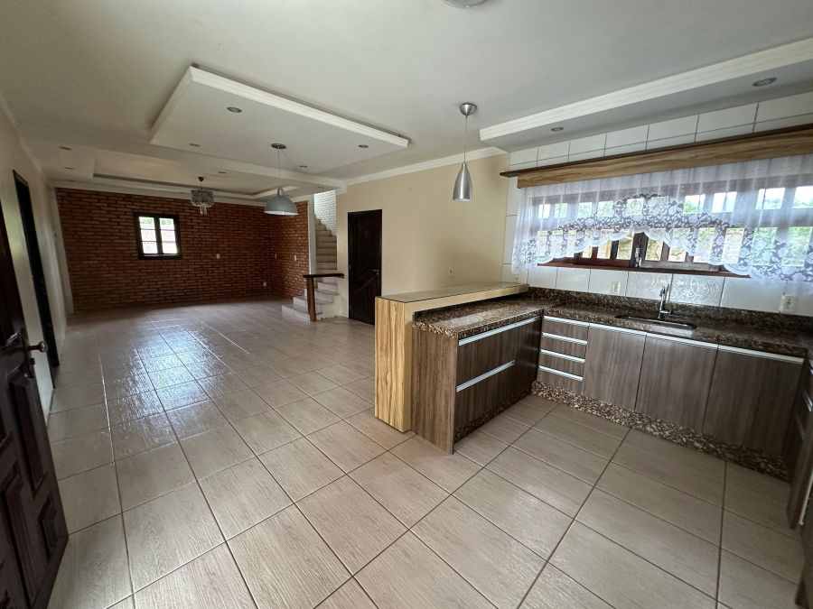 Imagem Casa de 3 dormitórios no Centro Norte – Schroeder