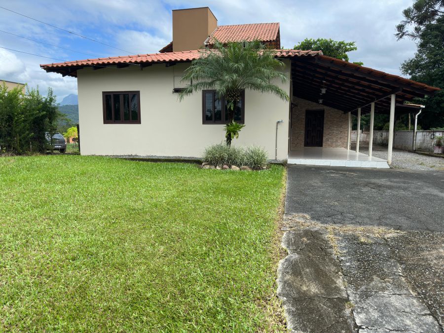 Imagem Casa de 3 dormitórios no Centro Norte – Schroeder