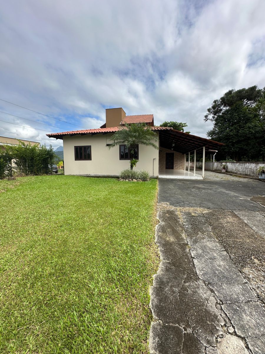 Imagem Casa de 3 dormitórios no Centro Norte – Schroeder