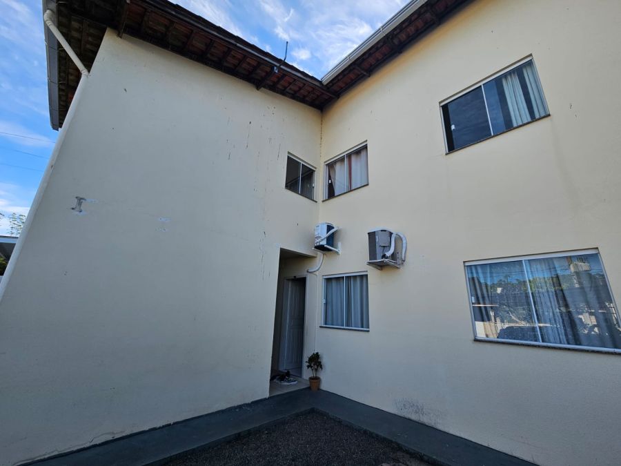 Imagem Apartamento térreo semi mobiliado com giardino no bairro Três Rios do Sul em Jaraguá do Sul