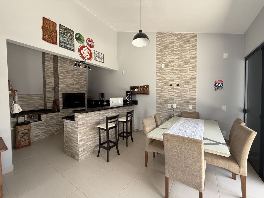 Imagem Casa térrea à venda no Bairro Rio Hern em Schroeder – 1 suíte com closet, área de festas, móveis sob medida e localização privilegiada