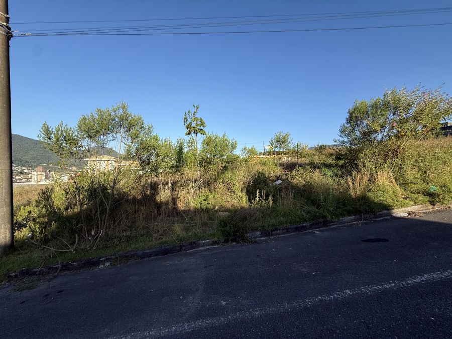 Imagem Terreno à Venda no Residencial Viena Class – 390m²