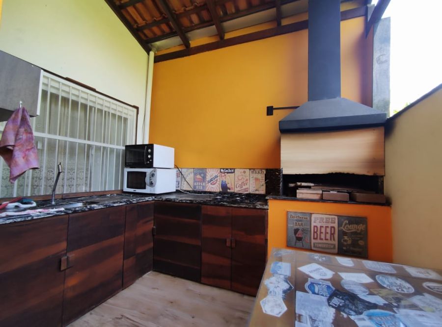 Imagem Casa de meio lote com 3 dormitórios no bairro Ilha da Figueira em Guaramirim