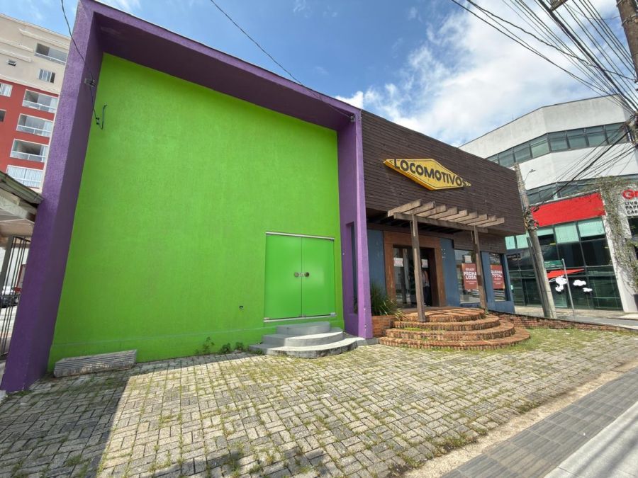Imagem Ponto Comercial à venda no centro da cidade - Terreno 584m²