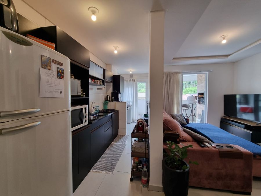 Imagem Apartamento com 84,18m² c/01 suíte + 02 quartos em prédio com piscina