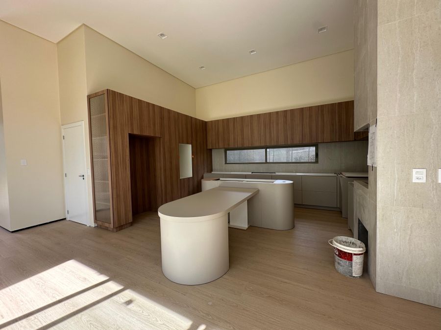 Imagem Casa Alto Padrão à venda no Bairro - 181m2