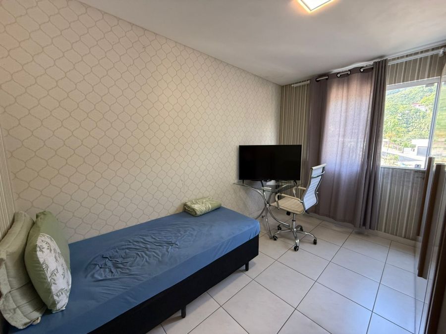 Imagem Apartamento com 3 quartos sendo 1 uma suíte- bairro Czerniewicz