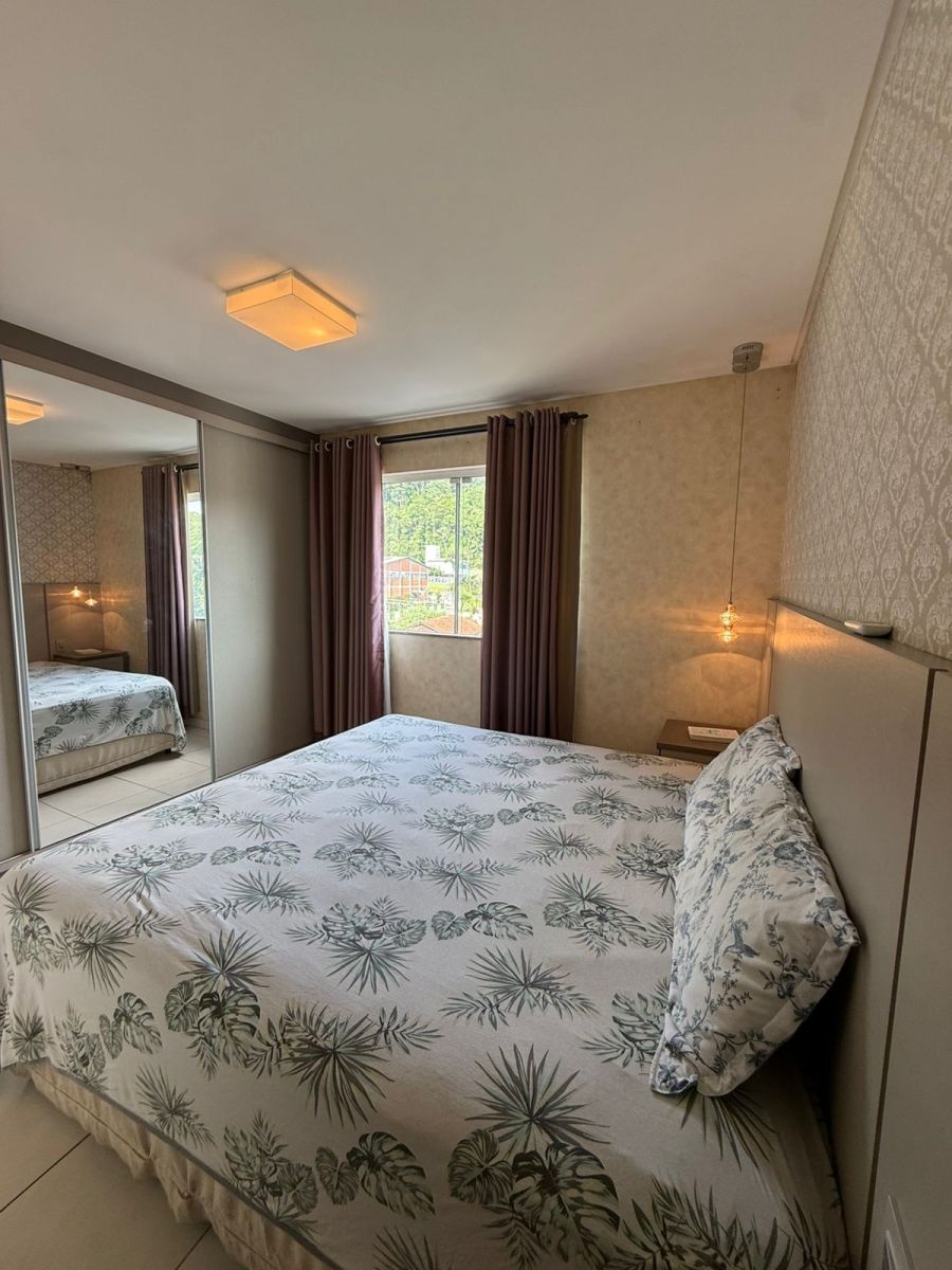 Imagem Apartamento com 3 quartos sendo 1 uma suíte- bairro Czerniewicz