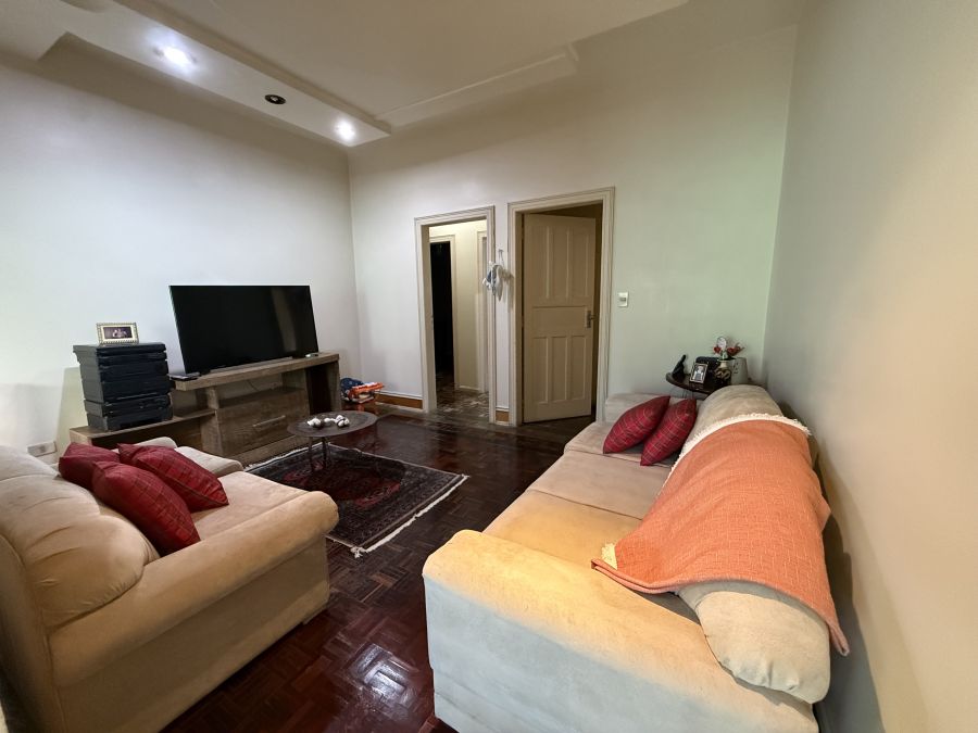 Imagem Amplo terreno com casa à venda no centro de Jaraguá do Sul - com grande potencial para prédio residencial ou comercial