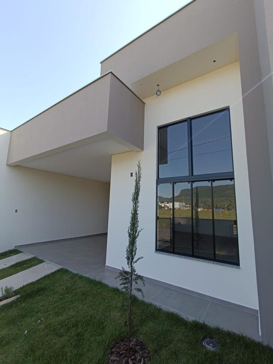 Imagem principal Geminado com suíte à venda no centro de Schroeder - 2 quartos