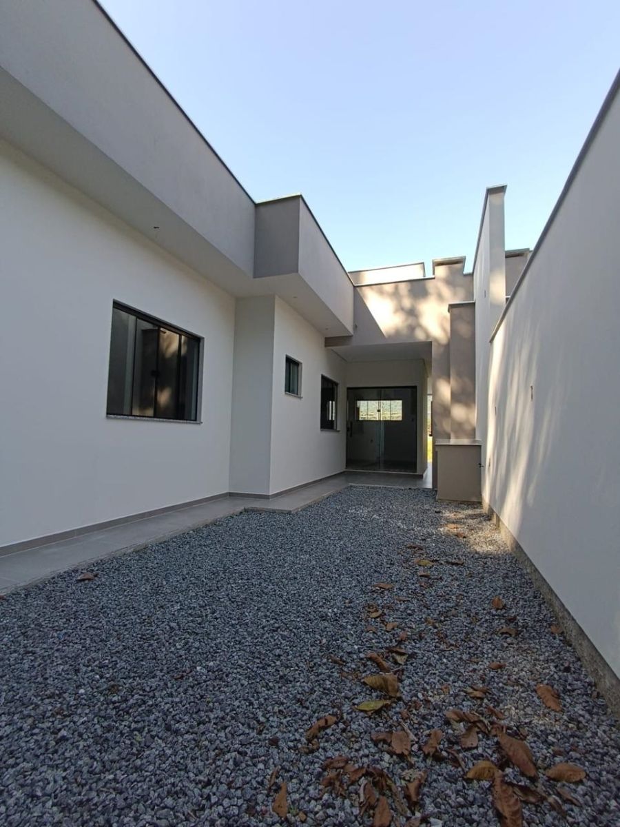 Imagem Geminado com suíte à venda no centro de Schroeder - 2 quartos