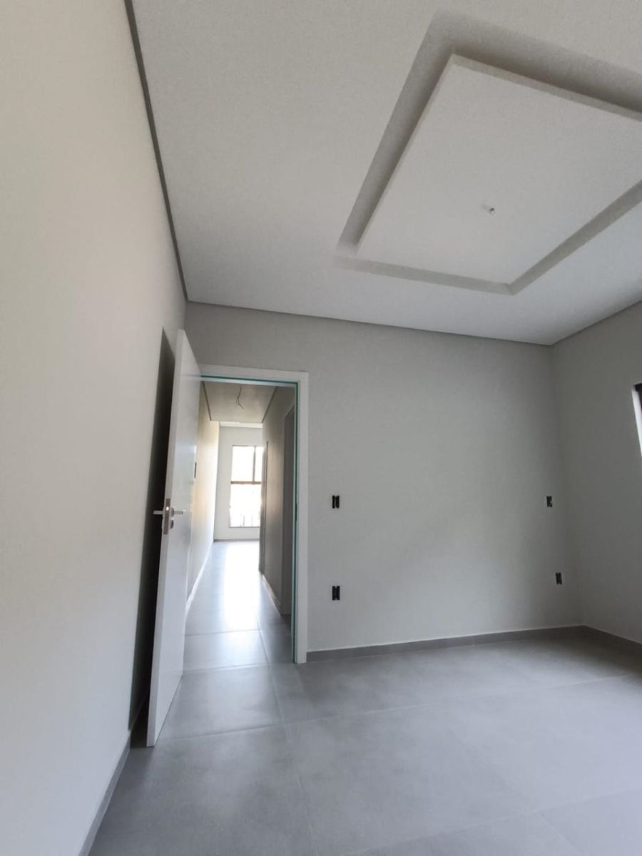 Imagem Geminado com suíte à venda no centro de Schroeder - 2 quartos