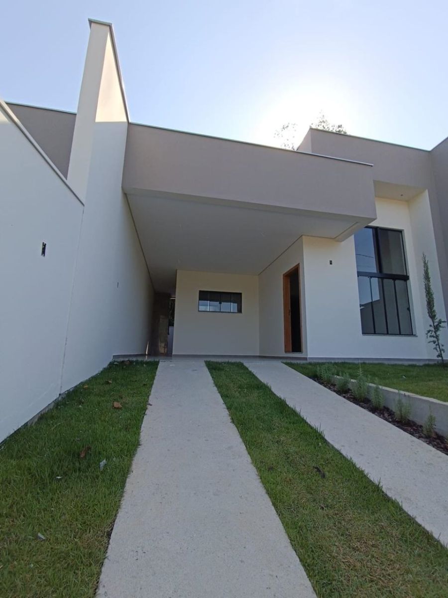 Imagem Geminado com suíte à venda no centro de Schroeder - 2 quartos