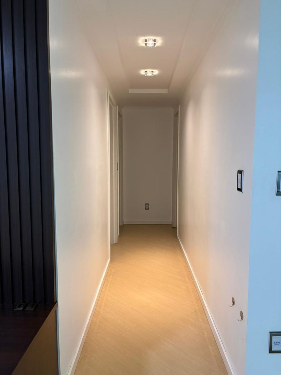 Imagem Apartamento Semimobiliado com 98,61m² no Vila Nova em Jaraguá do Sul