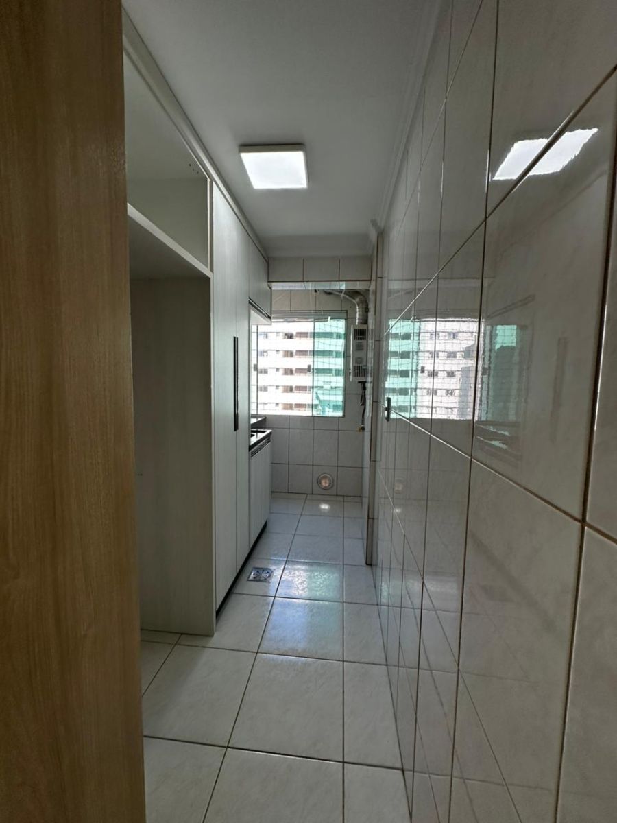 Imagem Apartamento Semimobiliado com 98,61m² no Vila Nova em Jaraguá do Sul