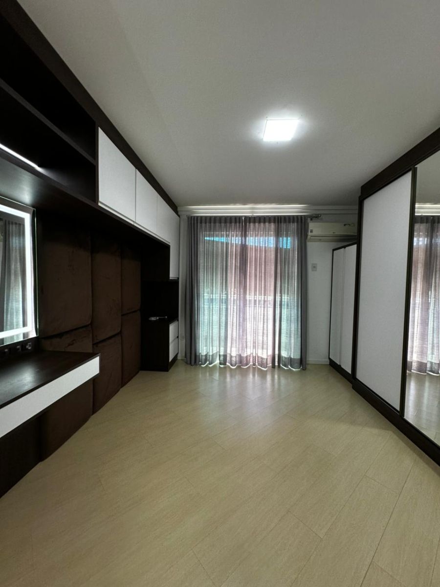 Imagem Apartamento Semimobiliado com 98,61m² no Vila Nova em Jaraguá do Sul