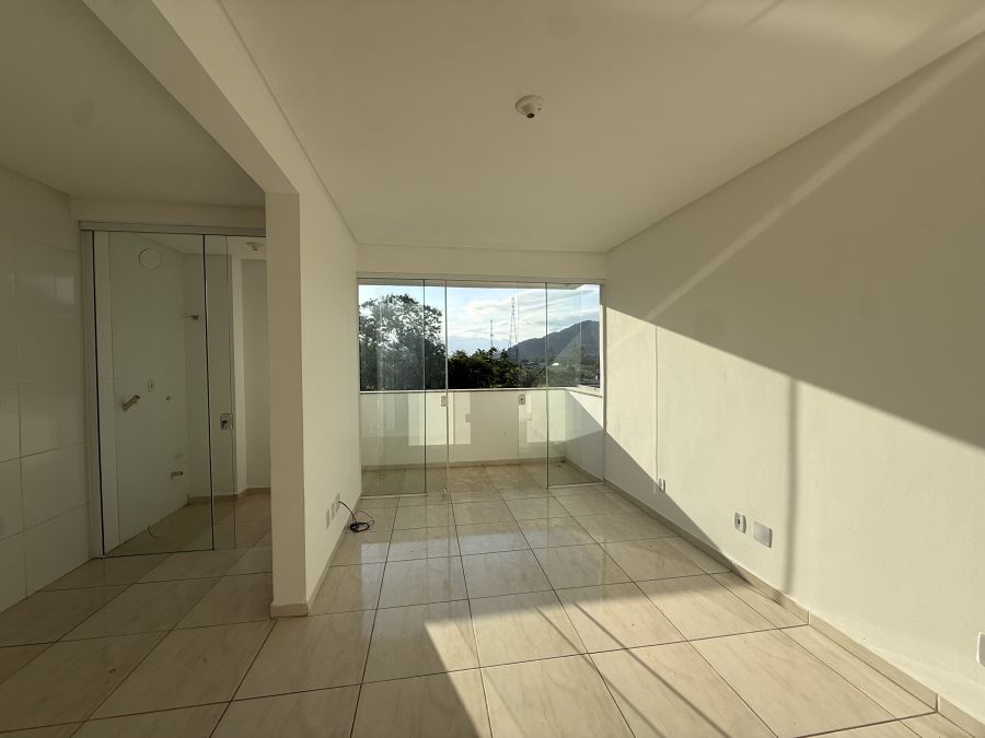 Imagem Apartamento com 2 dormitórios em excelente condomínio | Elevador
