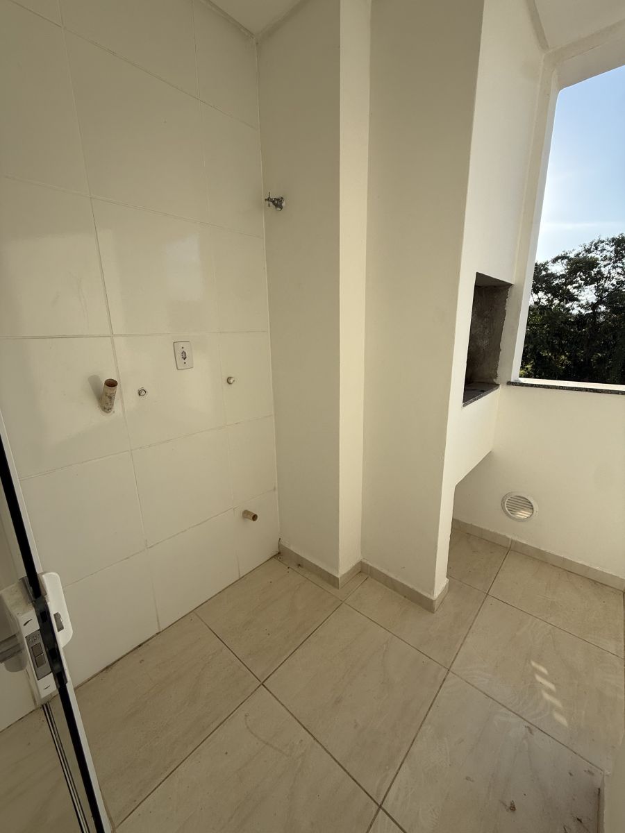 Imagem Apartamento com 2 dormitórios em excelente condomínio | Elevador