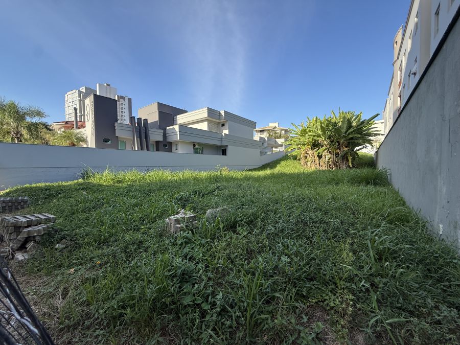 Imagem Terreno comercial no Centro de Jaraguá do Sul com 2 frentes 797m²