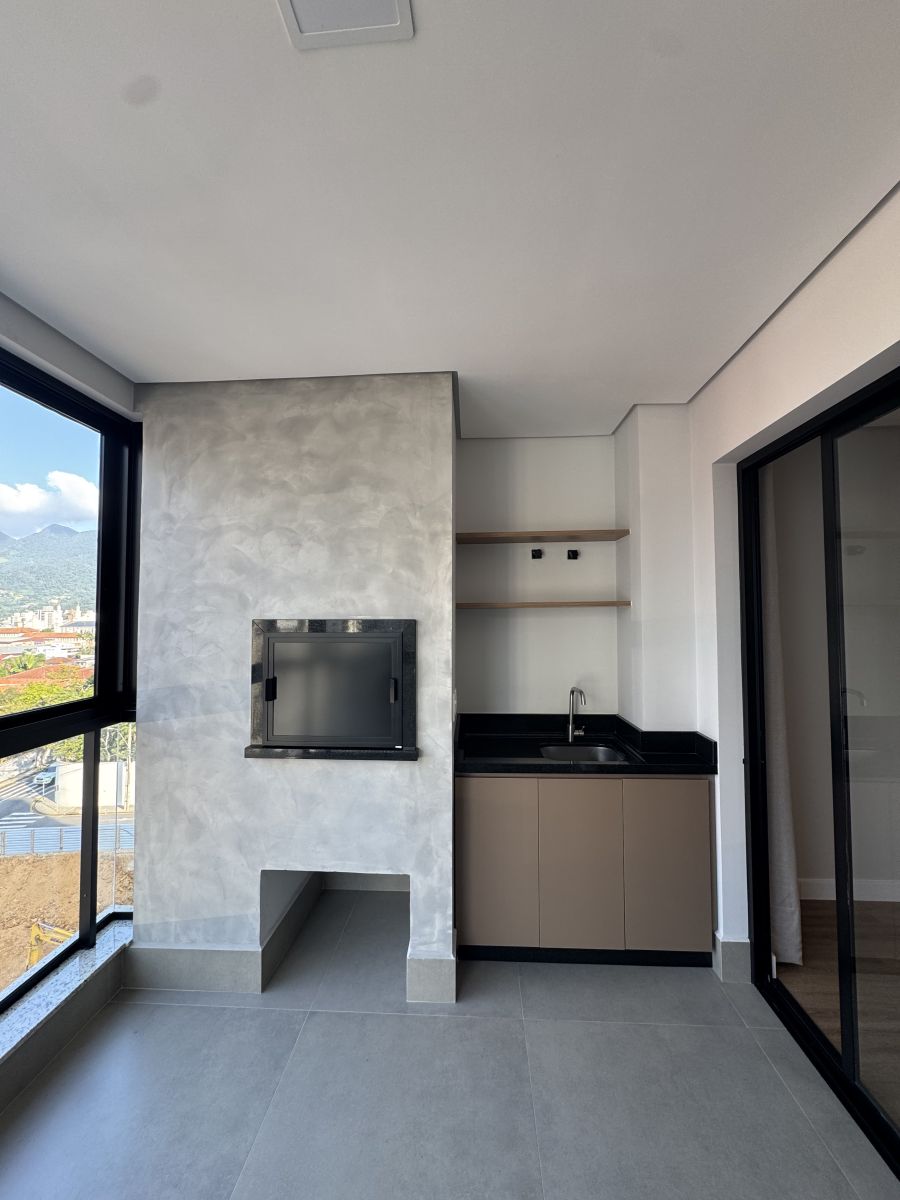 Imagem Apartamento Semi Mobiliado com suíte e churrasqueira