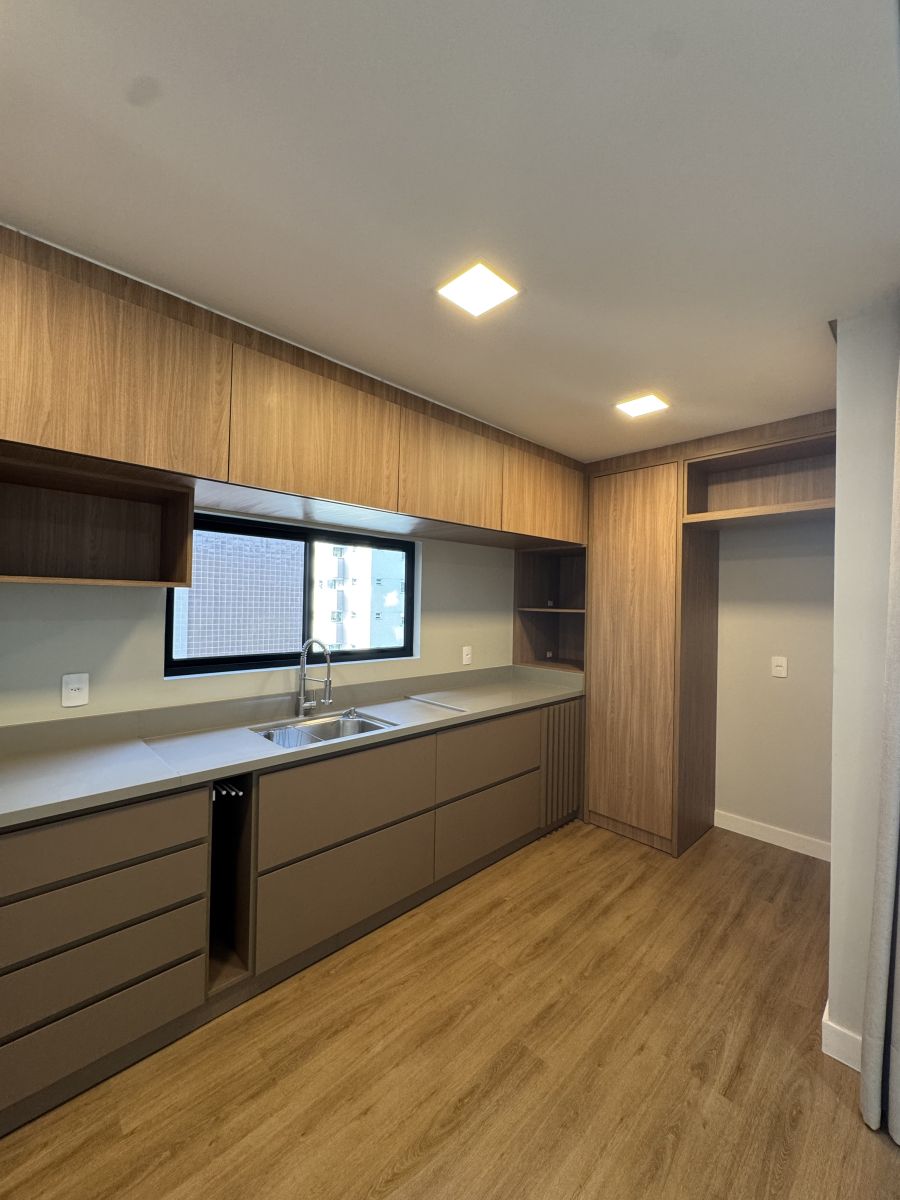 Imagem Apartamento Semi Mobiliado com suíte e churrasqueira