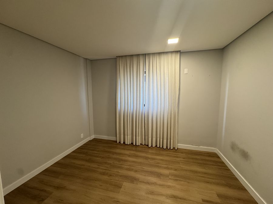 Imagem Apartamento Semi Mobiliado com suíte e churrasqueira