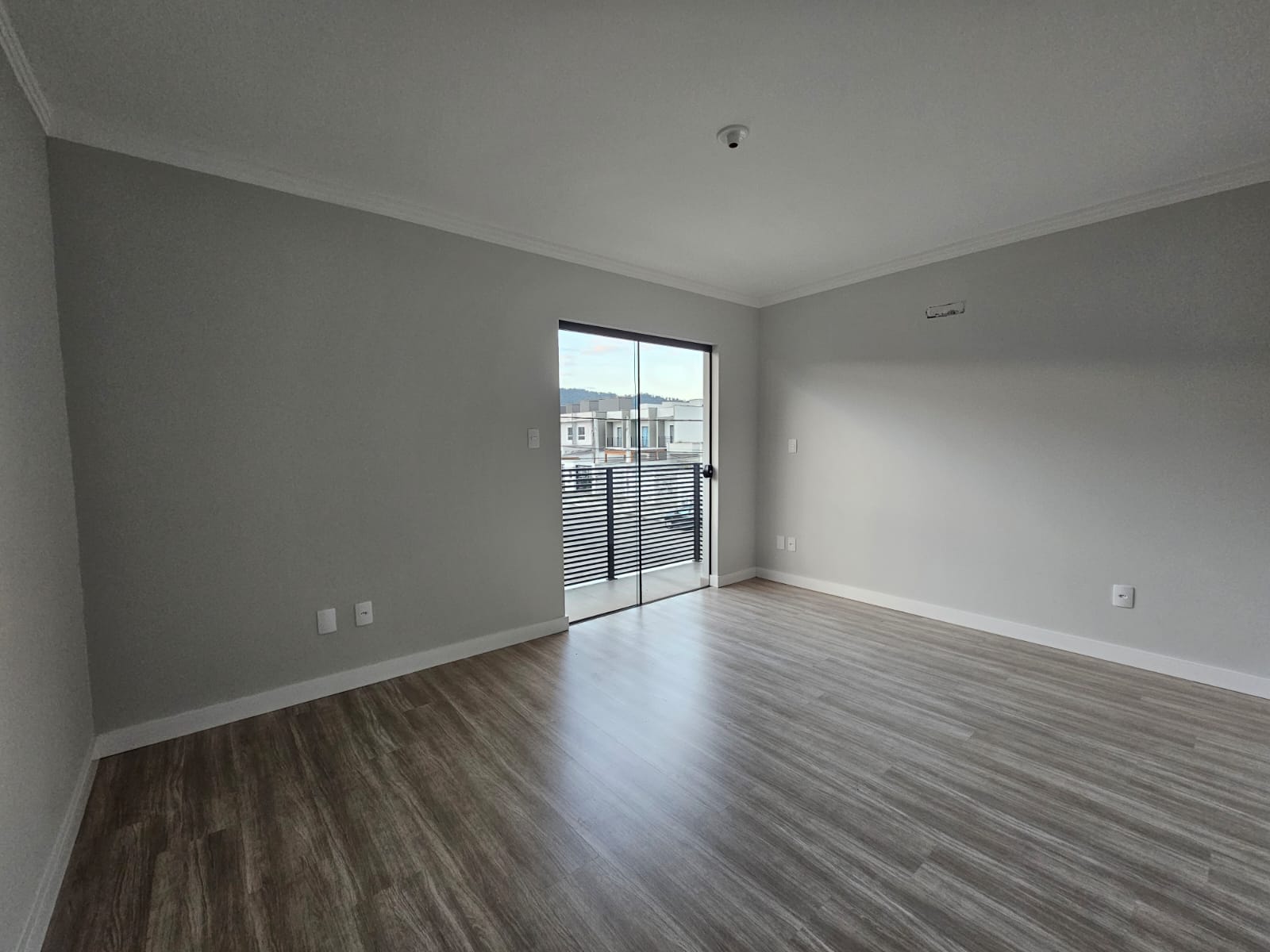 Imagem Sobrado geminado com 3 dormitórios no bairro Três Rios do Norte em Jaraguá do Sul