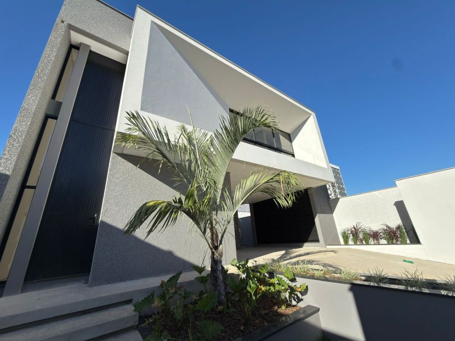 Imagem Casa à Venda em Loteamento de Alto Padrão – Arquitetura Moderna, 4 Suítes, Piscina e Sustentabilidade | Próximo ao Centro
