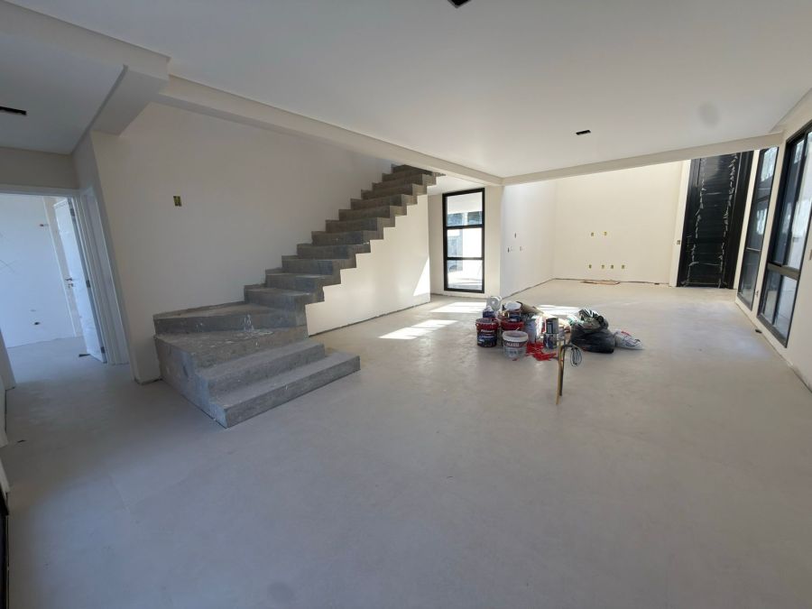 Imagem Casa à Venda em Loteamento de Alto Padrão – Arquitetura Moderna, 4 Suítes, Piscina e Sustentabilidade | Próximo ao Centro