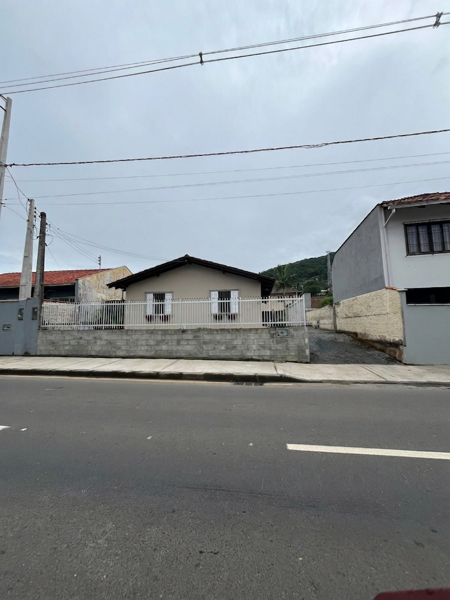 Imagem Casa com 3 dormitórios no Czerniewicz - Jaraguá do Sul/SC