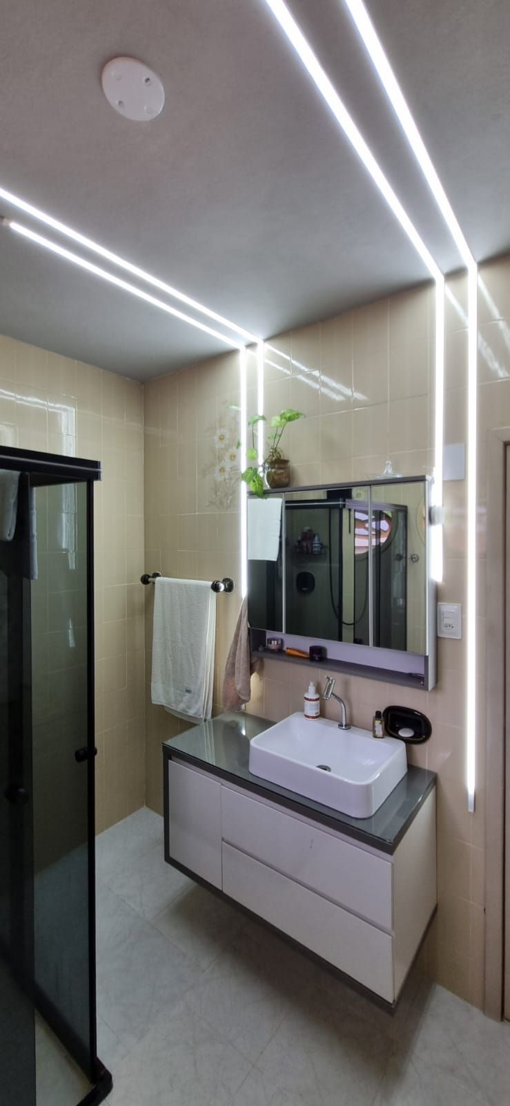 Imagem Casa 3 Qts no Czerniewicz: Vista Rio e Perto do Centro