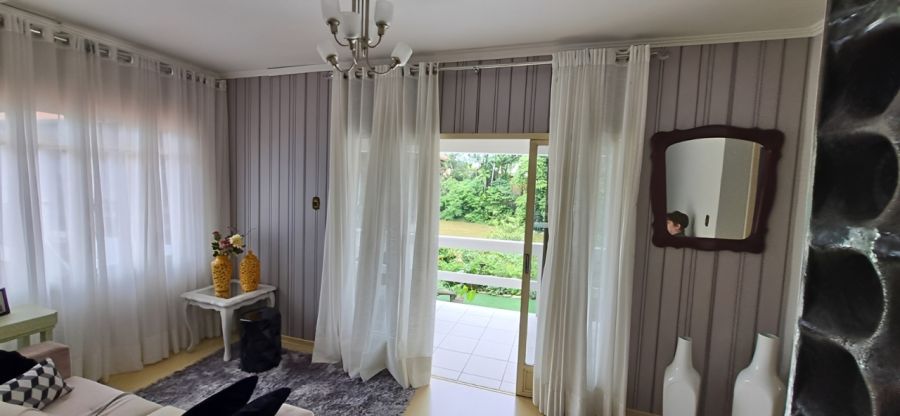 Imagem Casa 3 Qts no Czerniewicz: Vista Rio e Perto do Centro