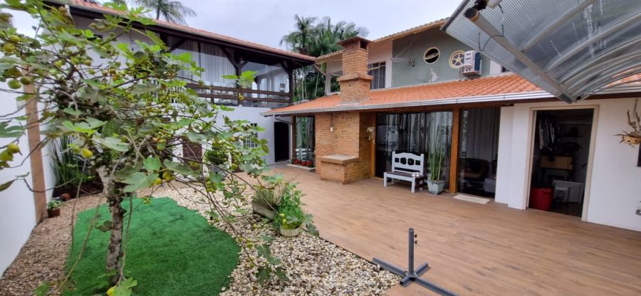 Imagem Casa 3 Qts no Czerniewicz: Vista Rio e Perto do Centro