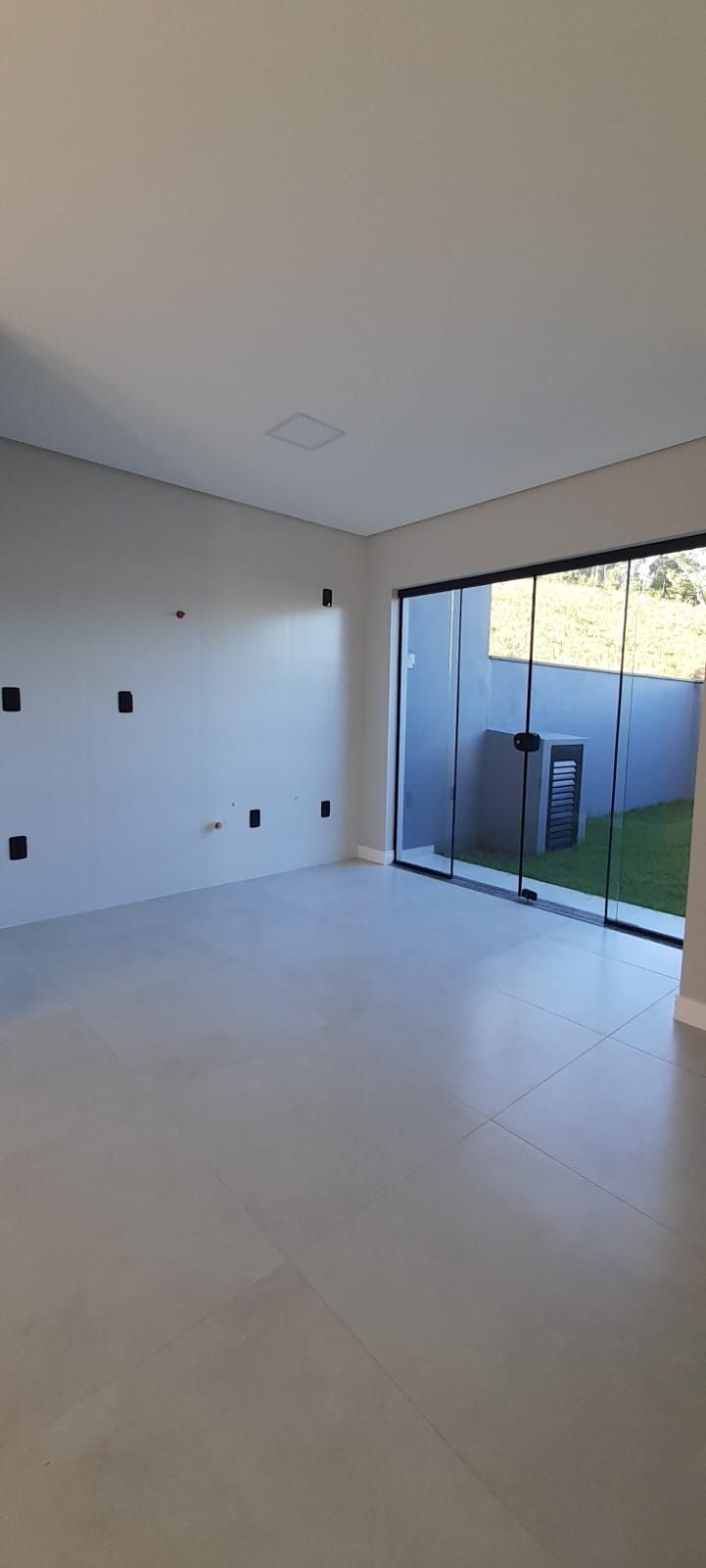 Imagem Geminado no Residencial Jasmin com 2 suítes e 108,33m² à venda no bairro Barra do rio cerro I em Jaraguá do Sul