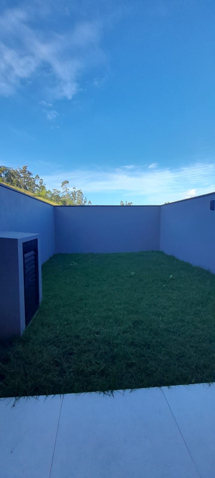 Imagem Geminado no Residencial Jasmin com 2 suítes e 108,33m² à venda no bairro Barra do rio cerro I em Jaraguá do Sul