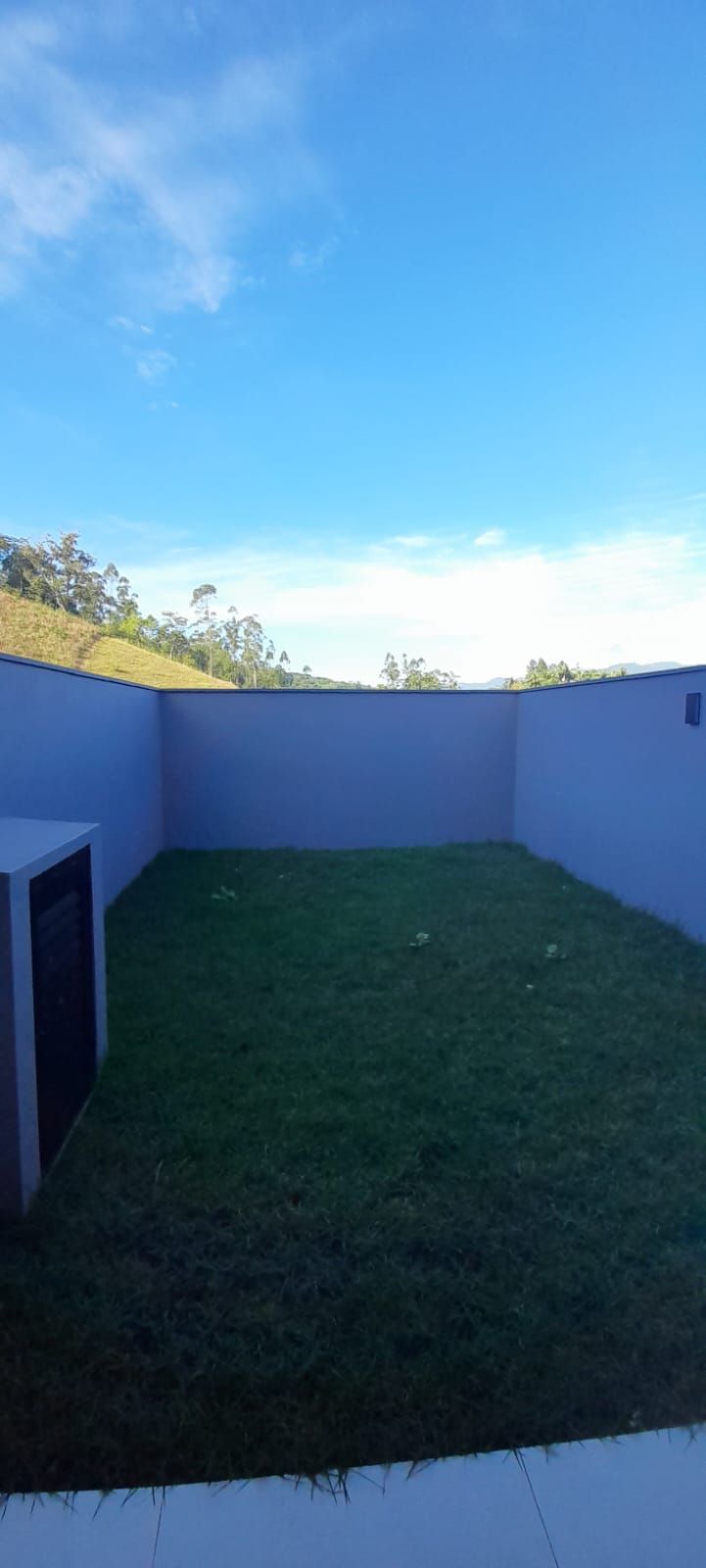 Imagem Geminado no Residencial Jasmin com 2 suítes e 108,33m² à venda no bairro Barra do rio cerro I em Jaraguá do Sul