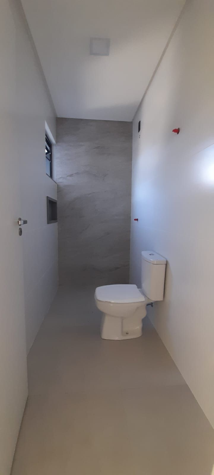 Imagem Geminado no Residencial Lótus com 2 suítes + dormitório e 162,50m² à venda no bairro Barra do rio cerro I em Jaraguá do Sul