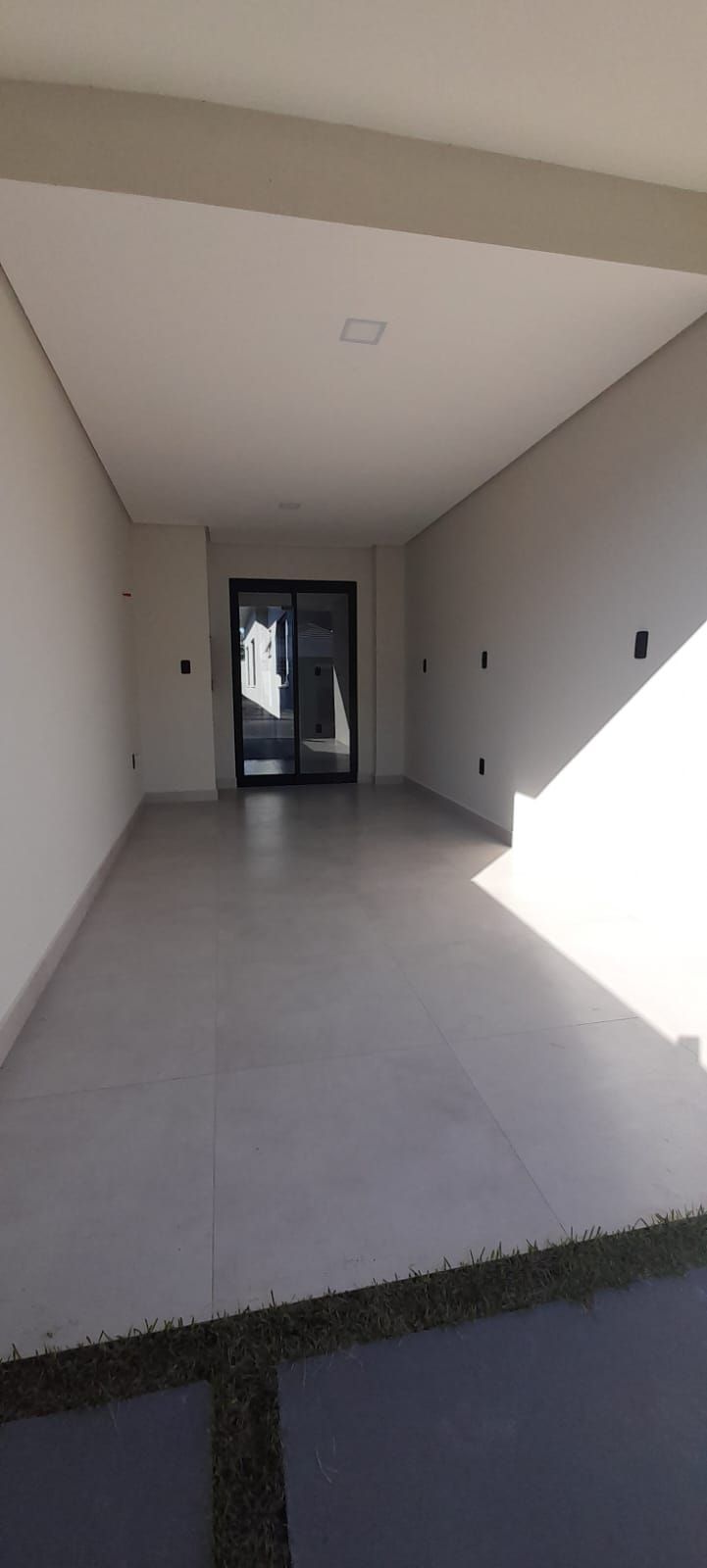 Imagem Geminado no Residencial Lótus com 2 suítes + dormitório e 162,50m² à venda no bairro Barra do rio cerro I em Jaraguá do Sul