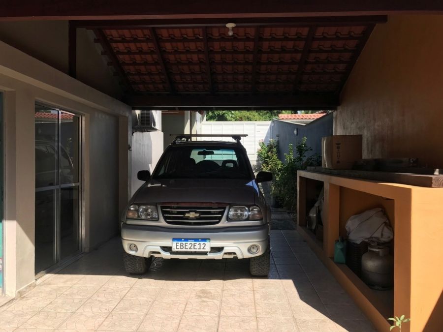 Imagem Casa com 4 Quartos no Nova Brasília, próximo ao Centro