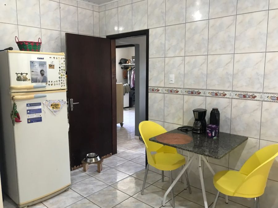 Imagem Casa com 4 Quartos no Nova Brasília, próximo ao Centro