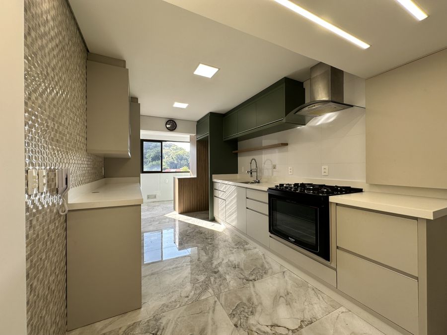 Imagem Apartamento Mobiliado com 98,80m² no Centro em Jaraguá do Sul
