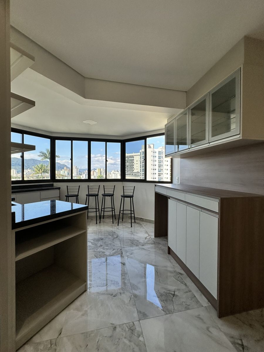 Imagem Apartamento Mobiliado com 98,80m² no Centro em Jaraguá do Sul