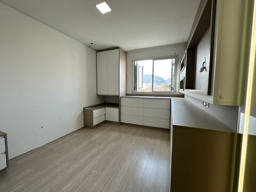 Imagem Apartamento Mobiliado com 98,80m² no Centro em Jaraguá do Sul