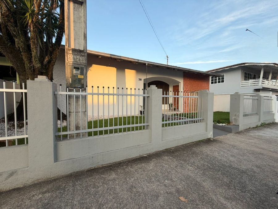 Imagem Casa Comercial à Venda no Centro de Jaraguá do Sul