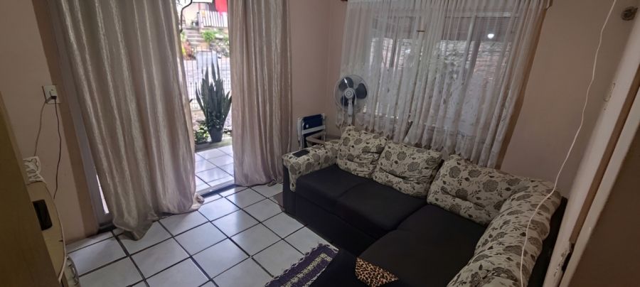 Imagem Imóvel no Bairro Rau com Excelente Potencial Construtivo