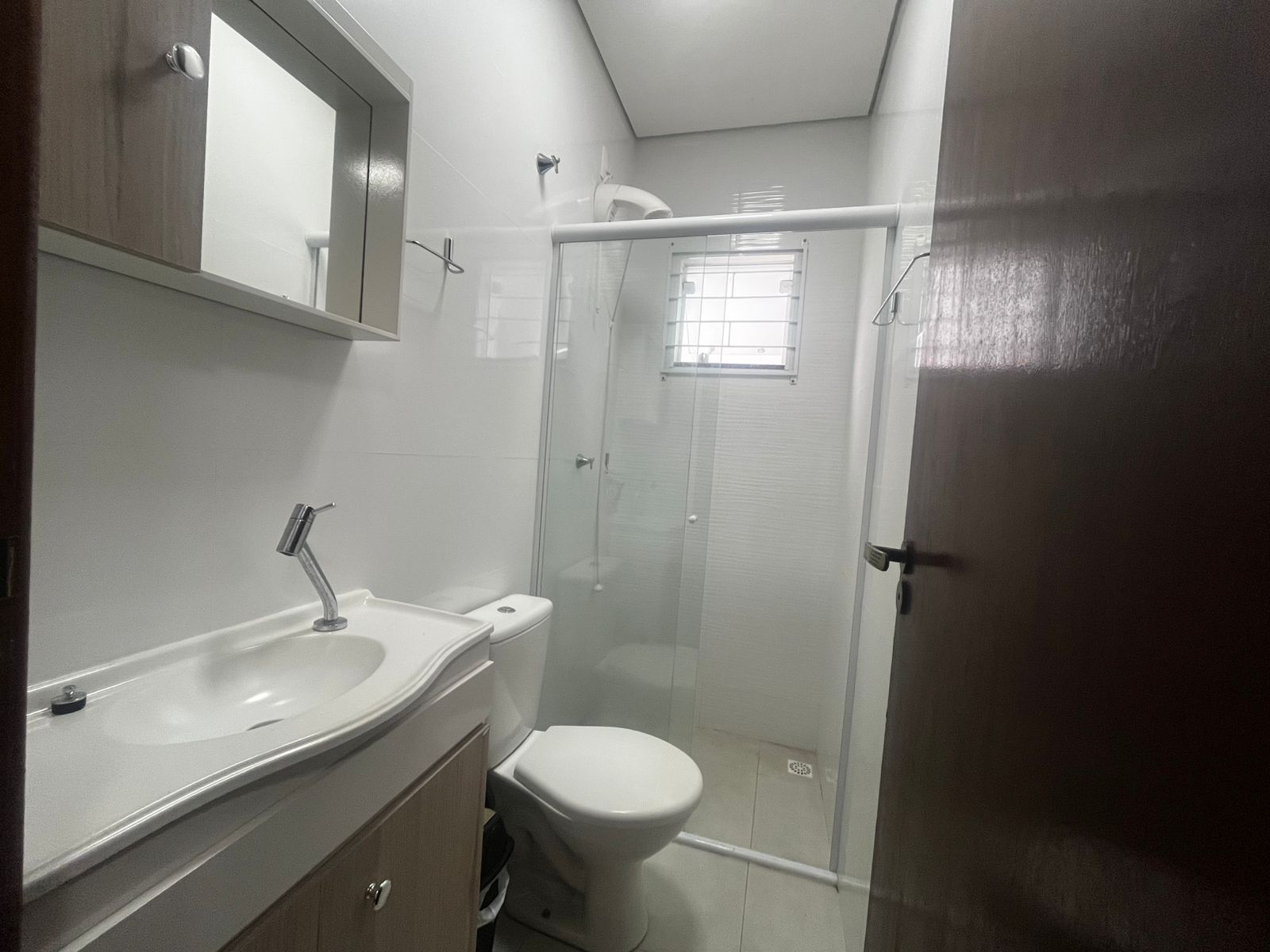 Imagem Apartamento com 2 dormitórios, semi mobiliado no bairro Centro em Barra Velha