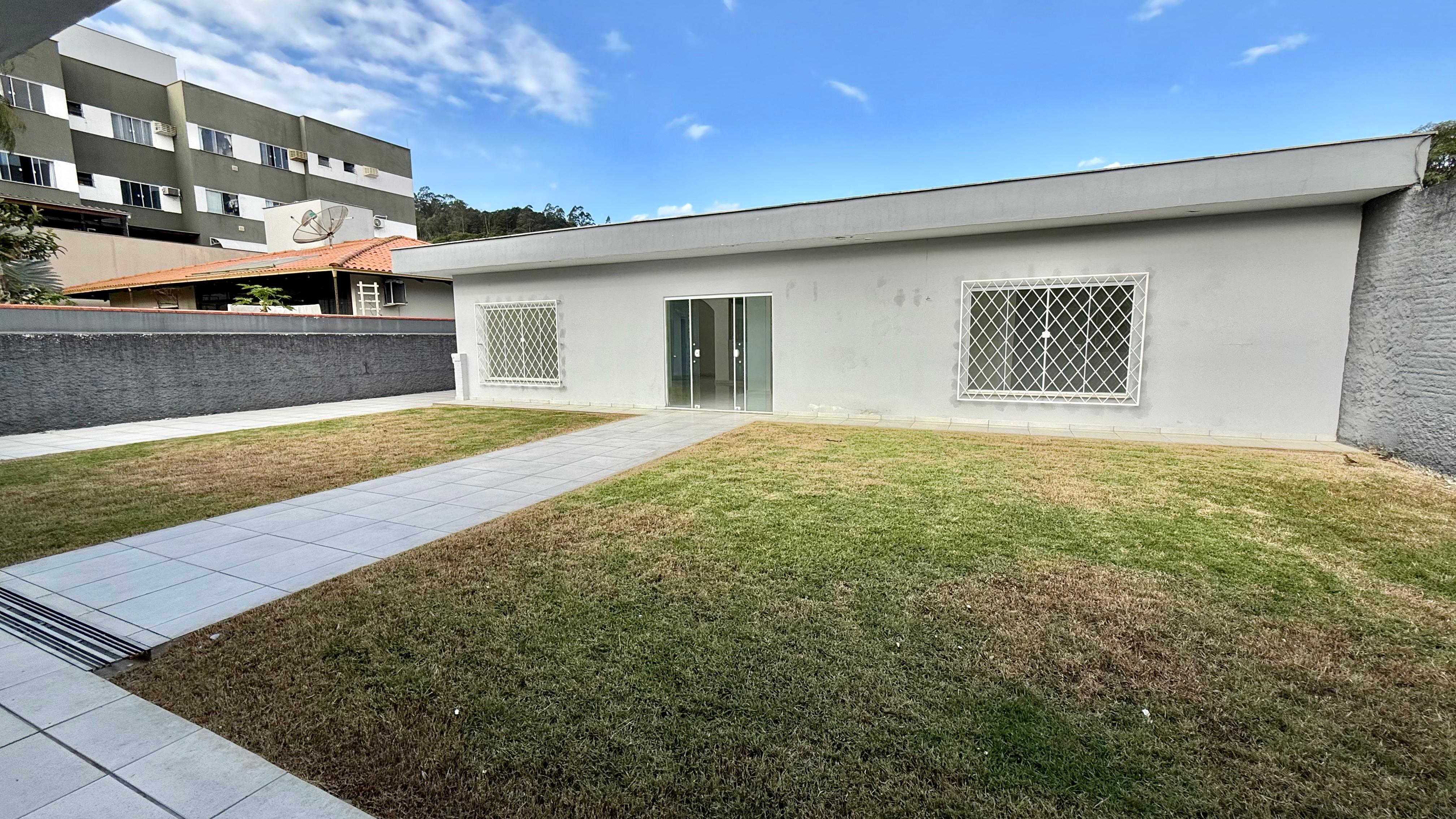 Imagem Casa com finalidade comercial ou residencial no bairro Vila Lalau em Jaraguá do Sul