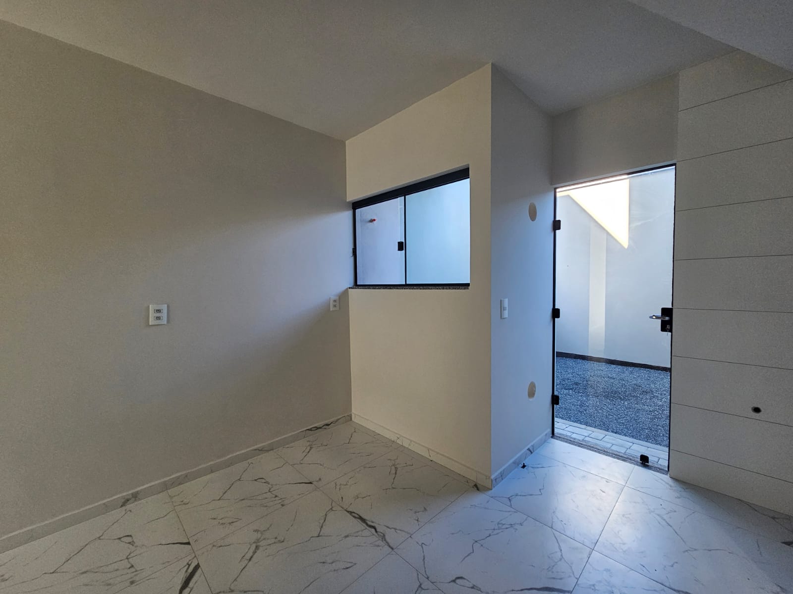 Imagem Sobrado geminado com 2 dormitórios no bairro Jaraguá 99 em Jaraguá do Sul