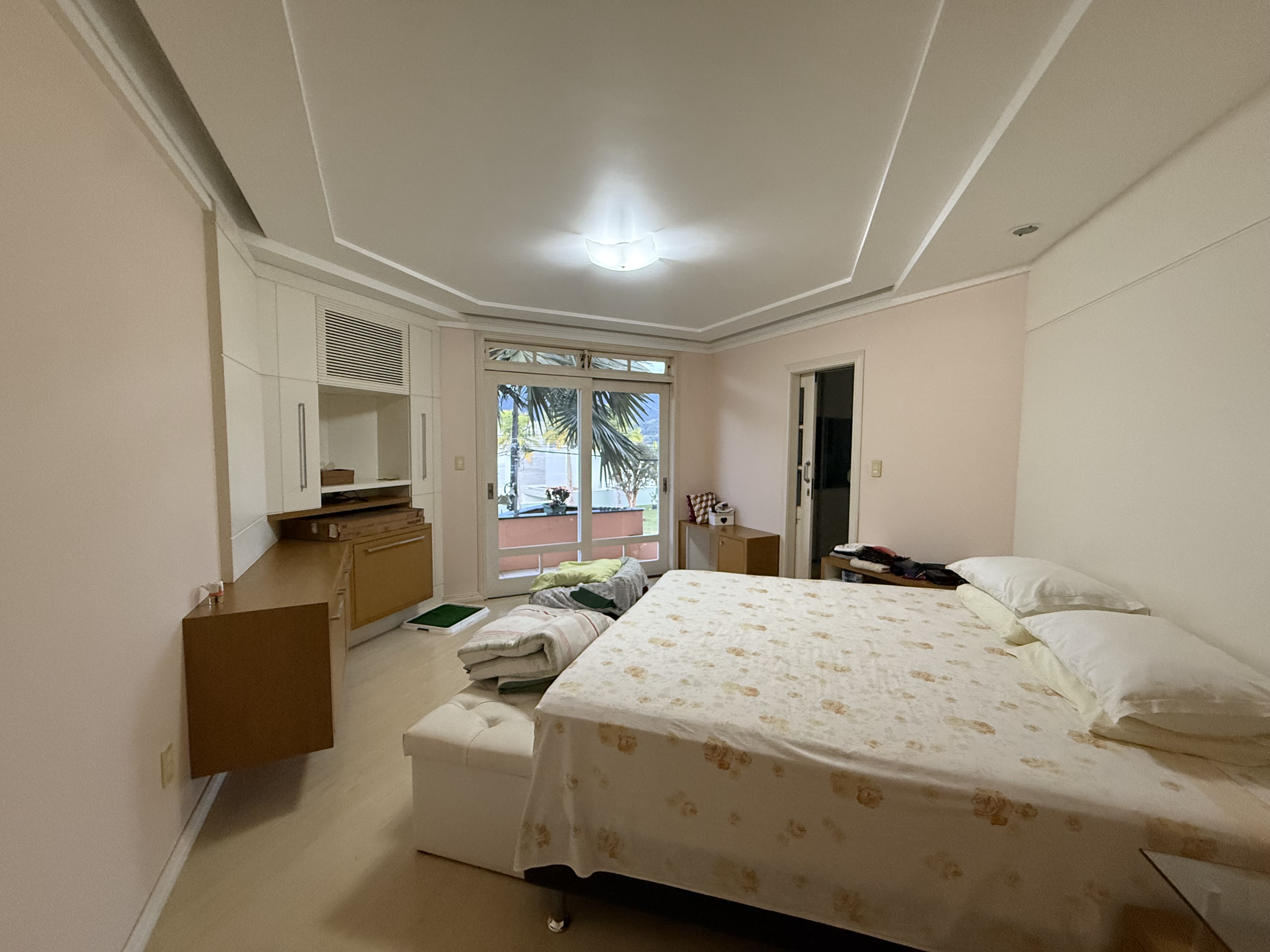 Imagem Casa à venda em Jaraguá do Sul (Jaraguá Esquerdo) | 1 suíte, 4 quartos, 2 vagas