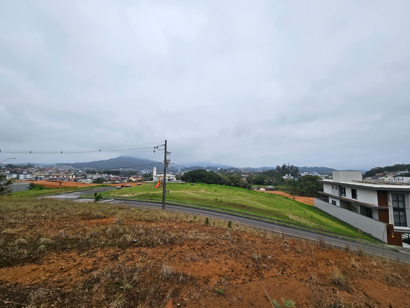 Imagem Terreno no Residencial Champs Elisèes (2ª fase) no Bairro Amizade em Jaraguá do Sul